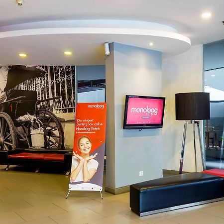 Monoloog Hotel Pekanbaru Extérieur photo