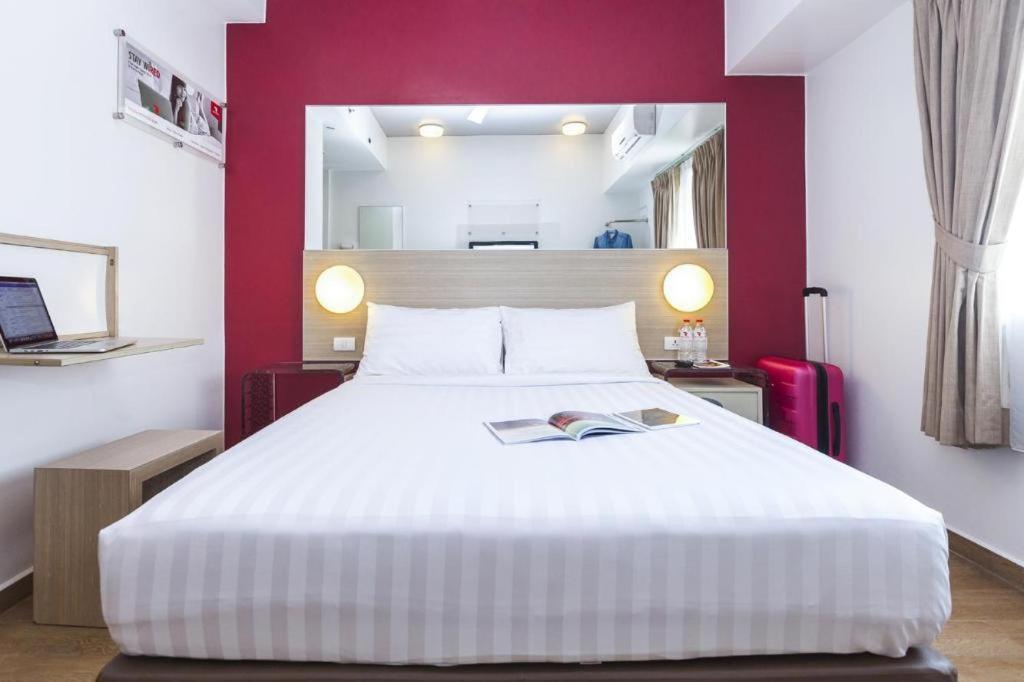 Monoloog Hotel Pekanbaru Extérieur photo